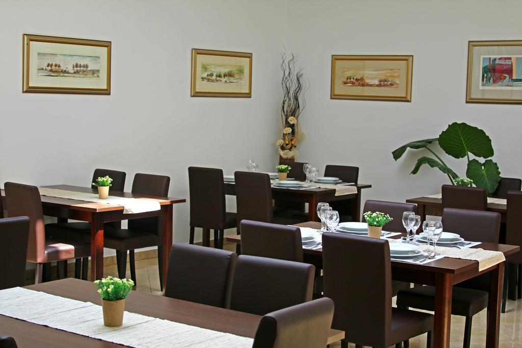 Pansion Park Bed & Breakfast Slunj Dış mekan fotoğraf