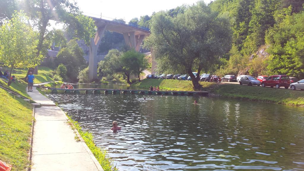 Pansion Park Bed & Breakfast Slunj Dış mekan fotoğraf